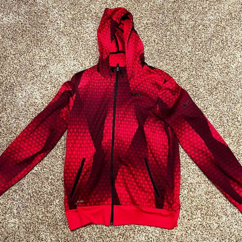 RARE Nike Lebron basketball zip up jacket